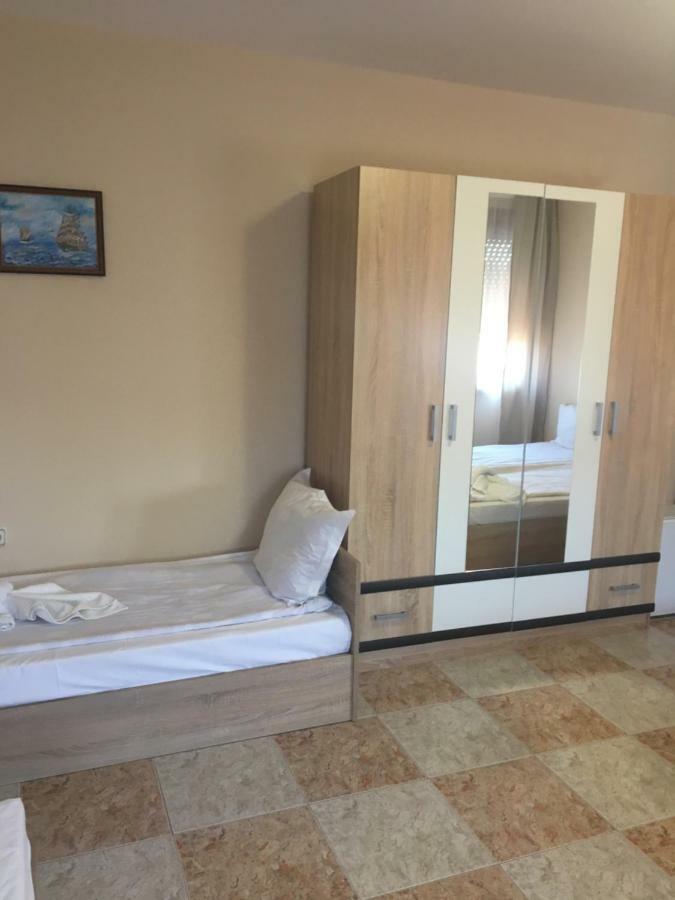 Stoyko'S Guest House Pomorie Ngoại thất bức ảnh